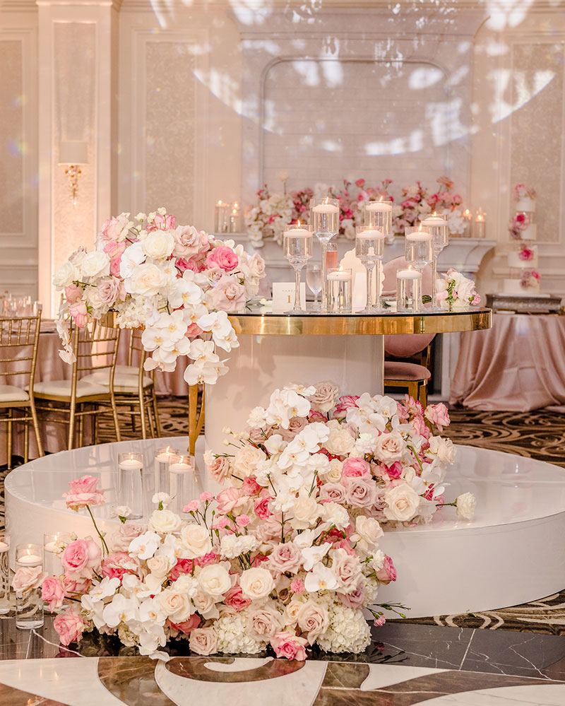 Laurel Ballroom Flowers on the Table